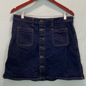 GAP Dark Denim 
10 Button Down Skirt